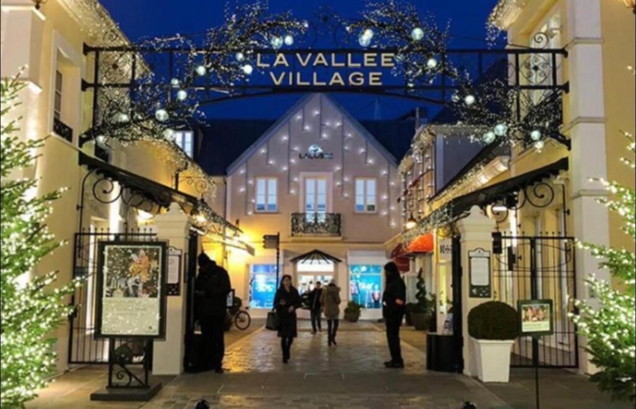 Disneyland Paris Holidays